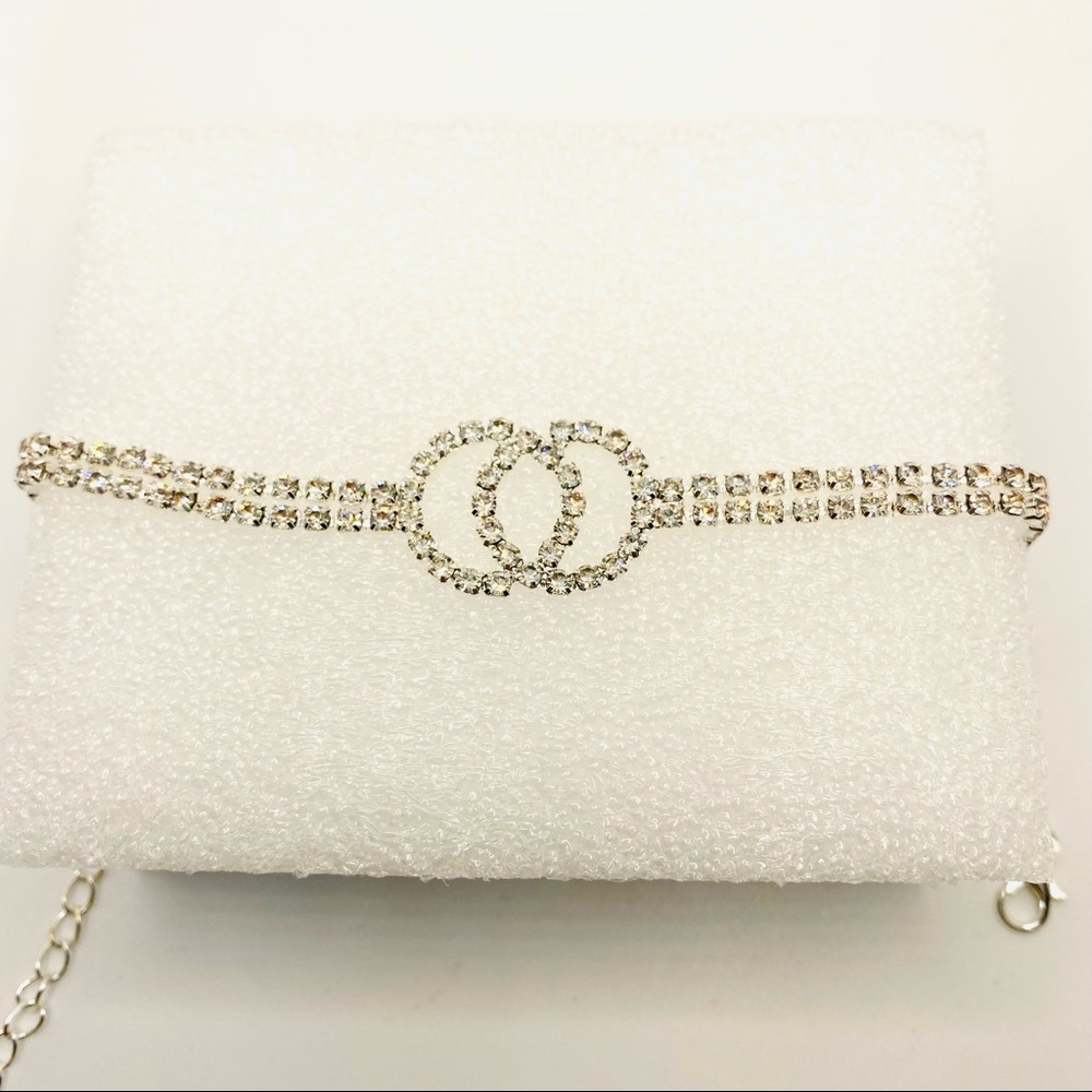 Anklet Crystal Forever Love set in Silver Tone. SUPER BRILLIANT AND SPARKLY! - Picture 9 of 11